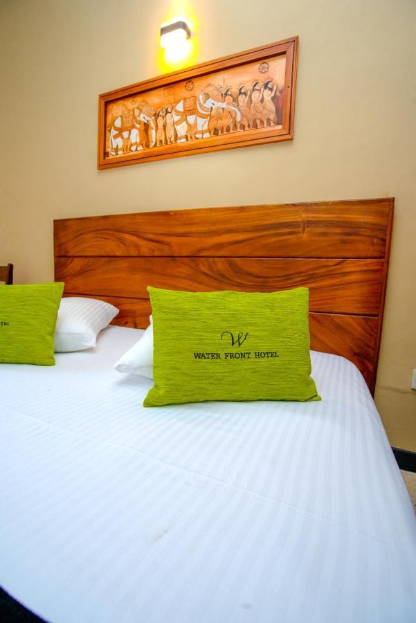 Water Front - 3*