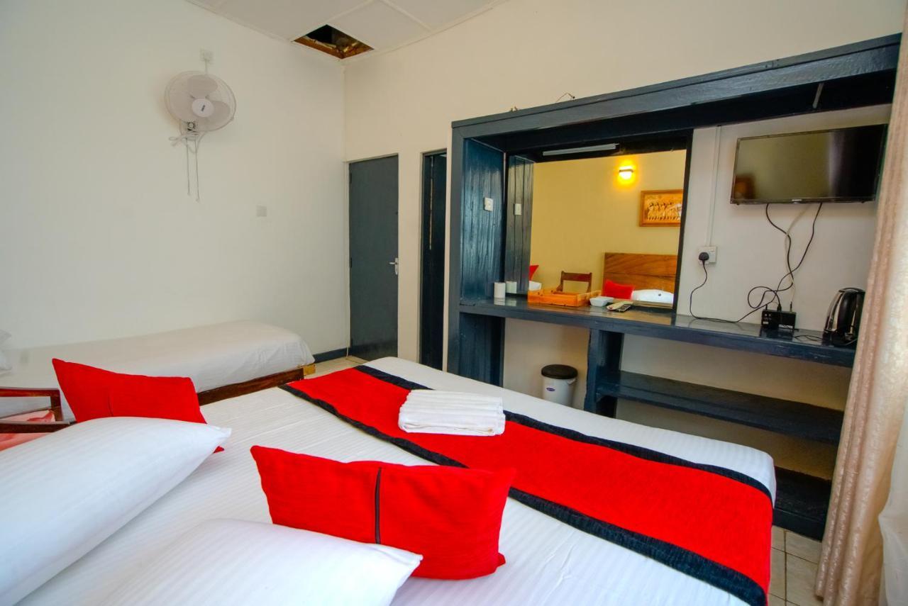 Hotel Water Front - 3*