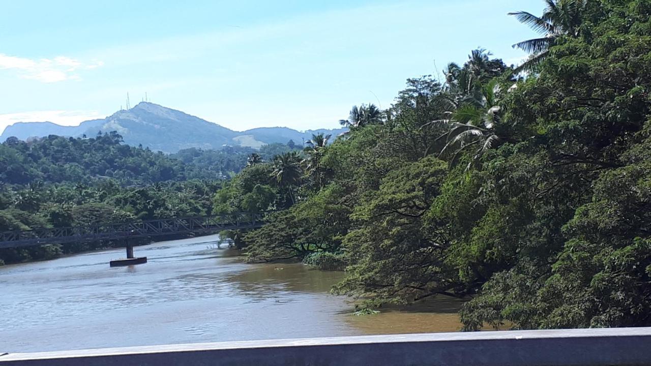 Jal,min Bed & Breakfast Kandy