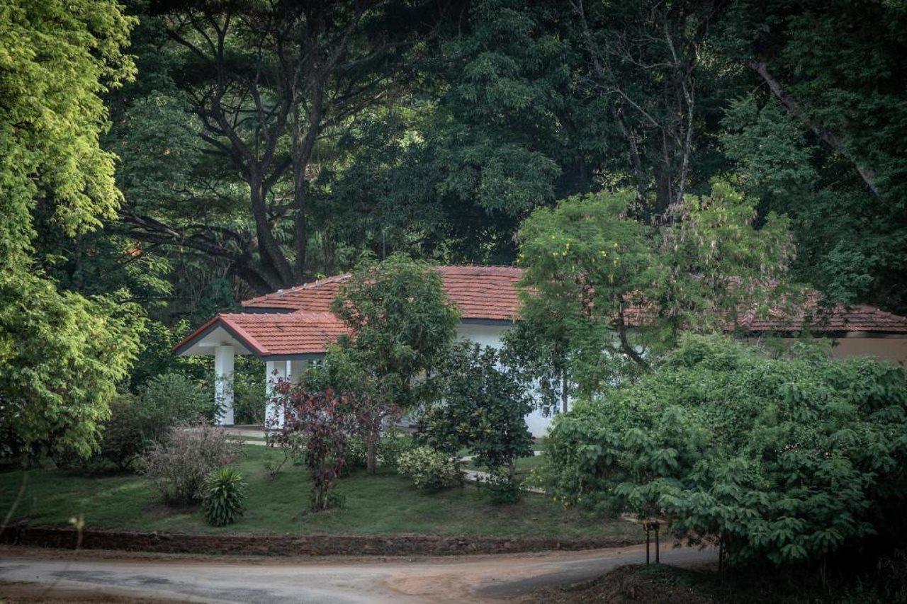 Hotel Victoria Golf And Country Kandy