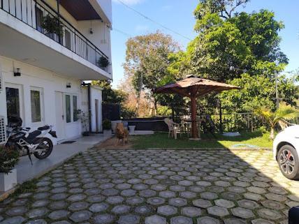 Inn Lake Kandy Villa