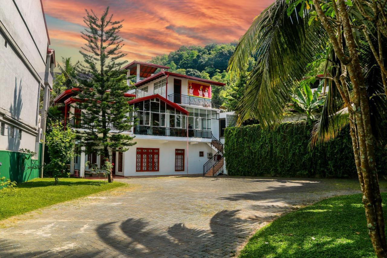 Queens Guest house Kandy