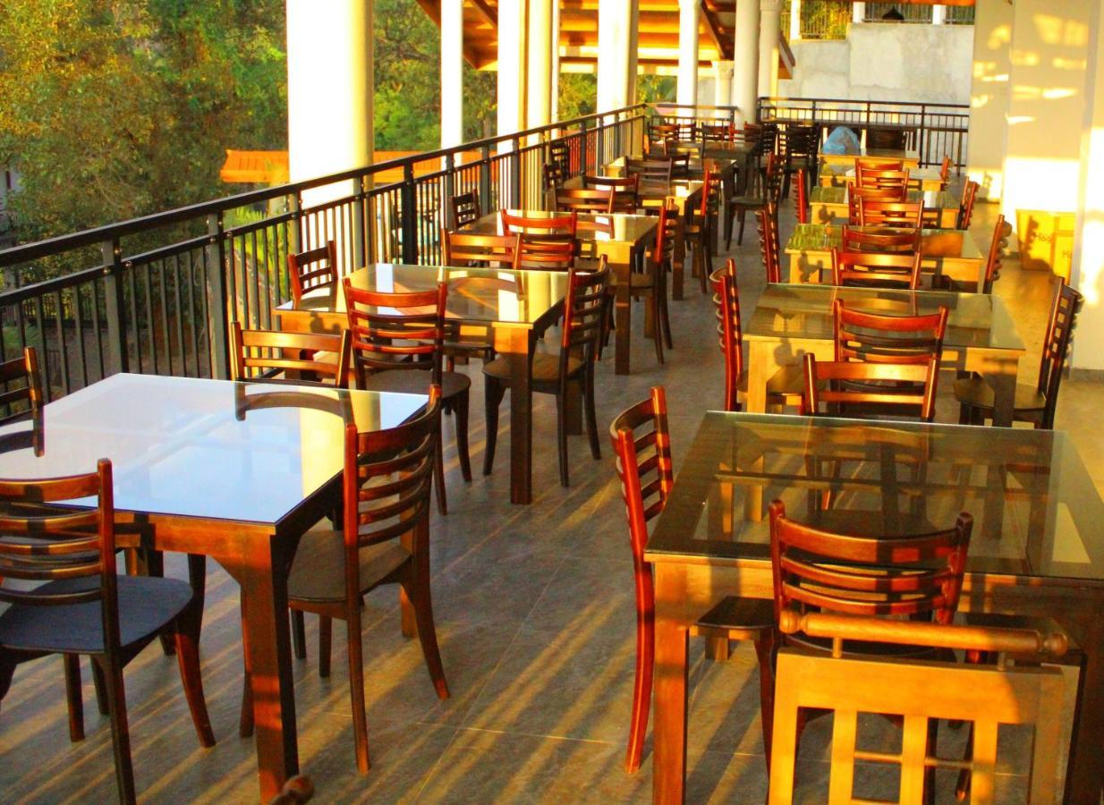 Hotel Sky Gate 5*