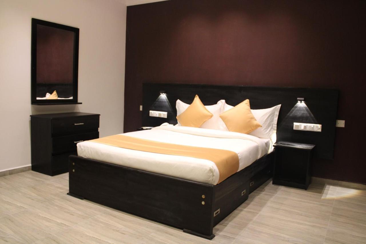 Sky Gate Hotel 5*