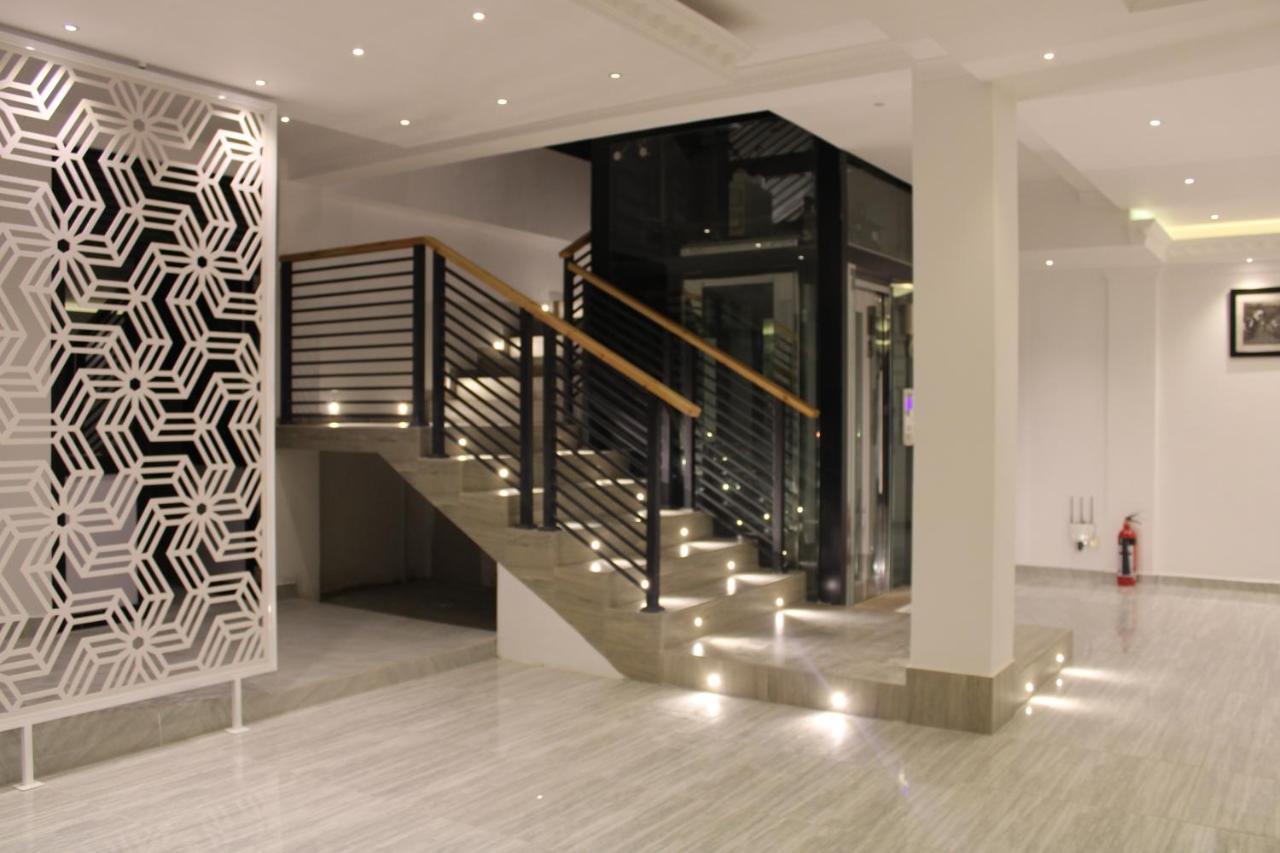 Sky Gate Hotel