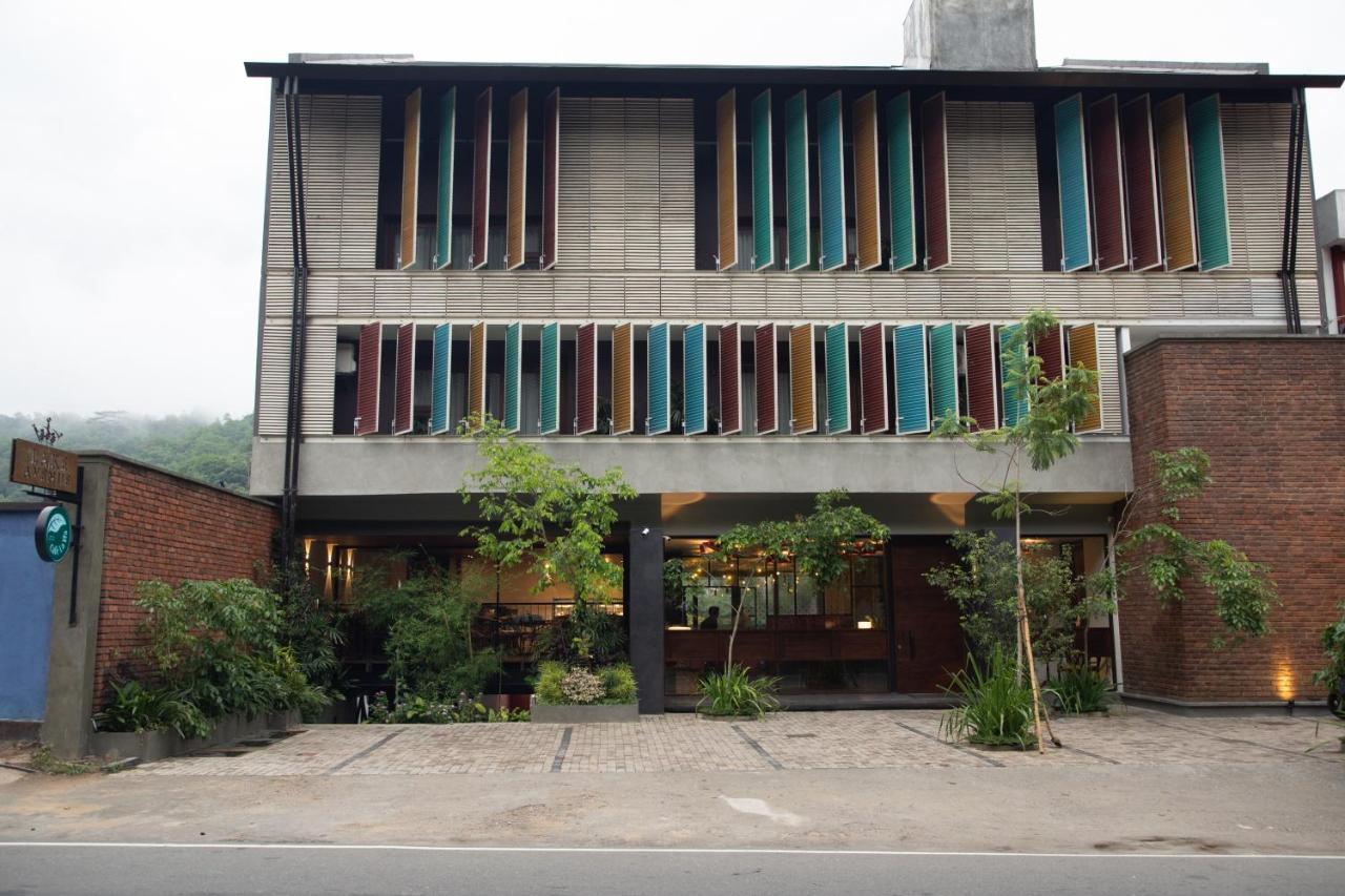 Hotel Avenue