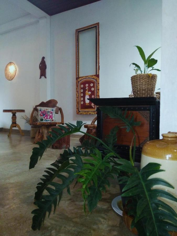 Barefoot Hostel Kandy
