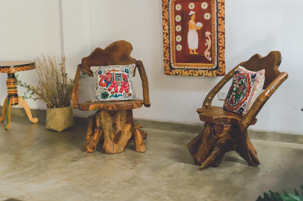 Barefoot Hostel