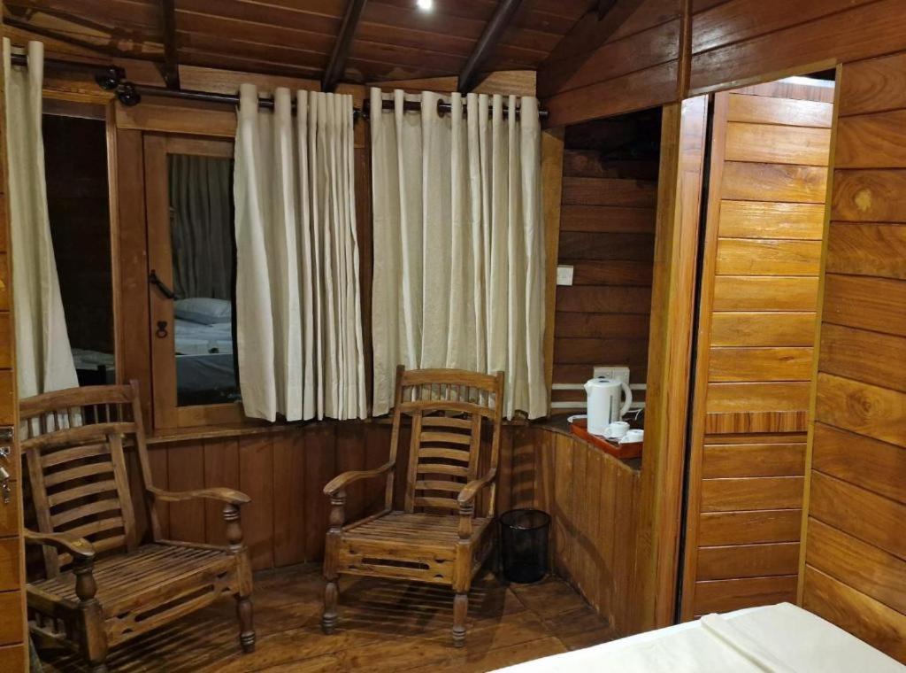 Hotel Tree House Kandy