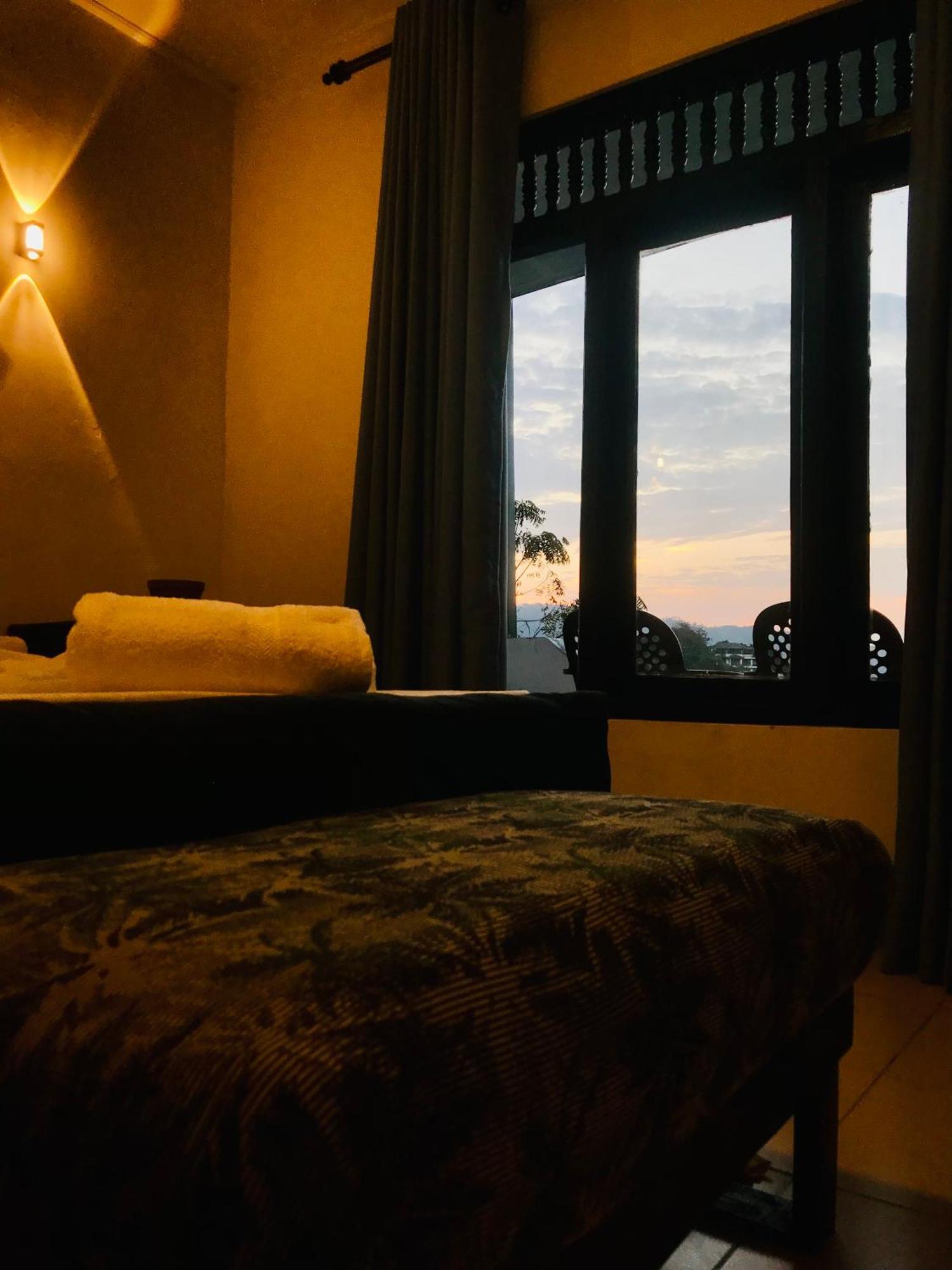 Cloud Nine Lodge