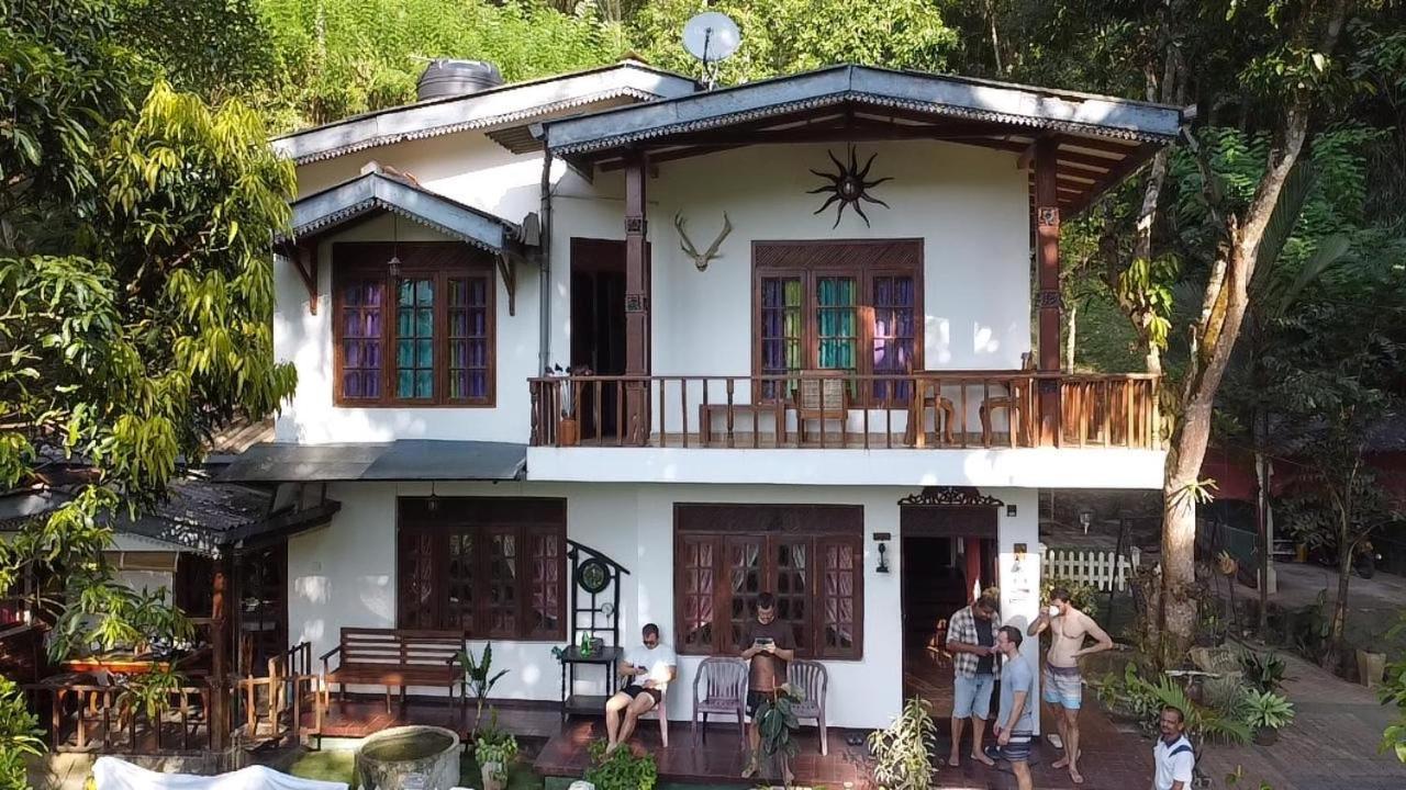 Homestay Villa25 Free Pick Up From The Centre Kandy