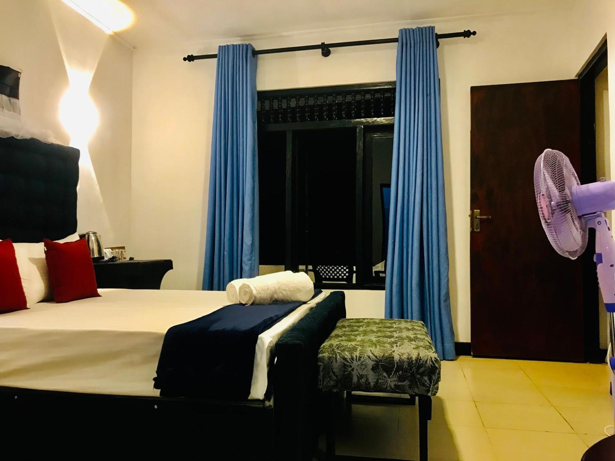 Cloud Nine Lodge