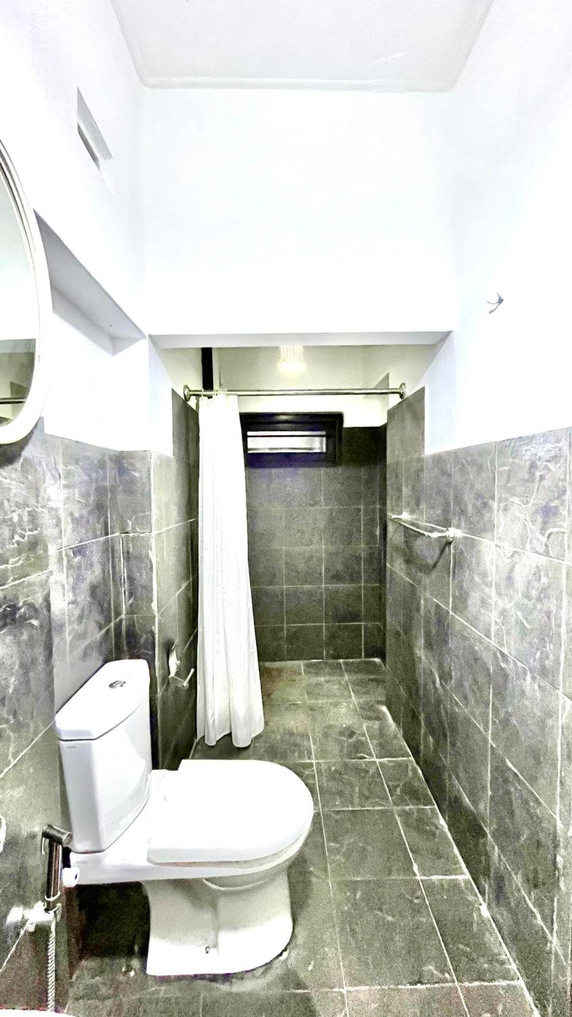 Guest house Pearl House 2*