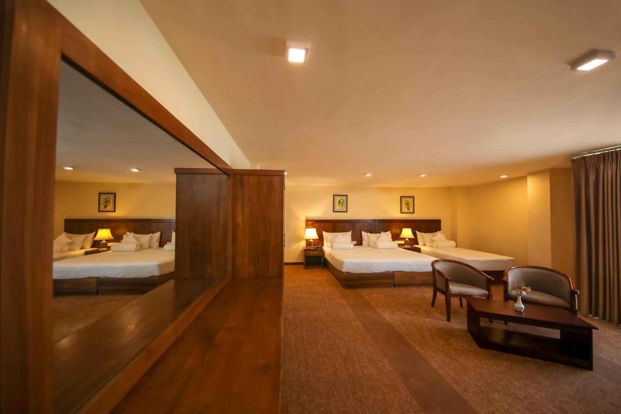 Hotel Serene