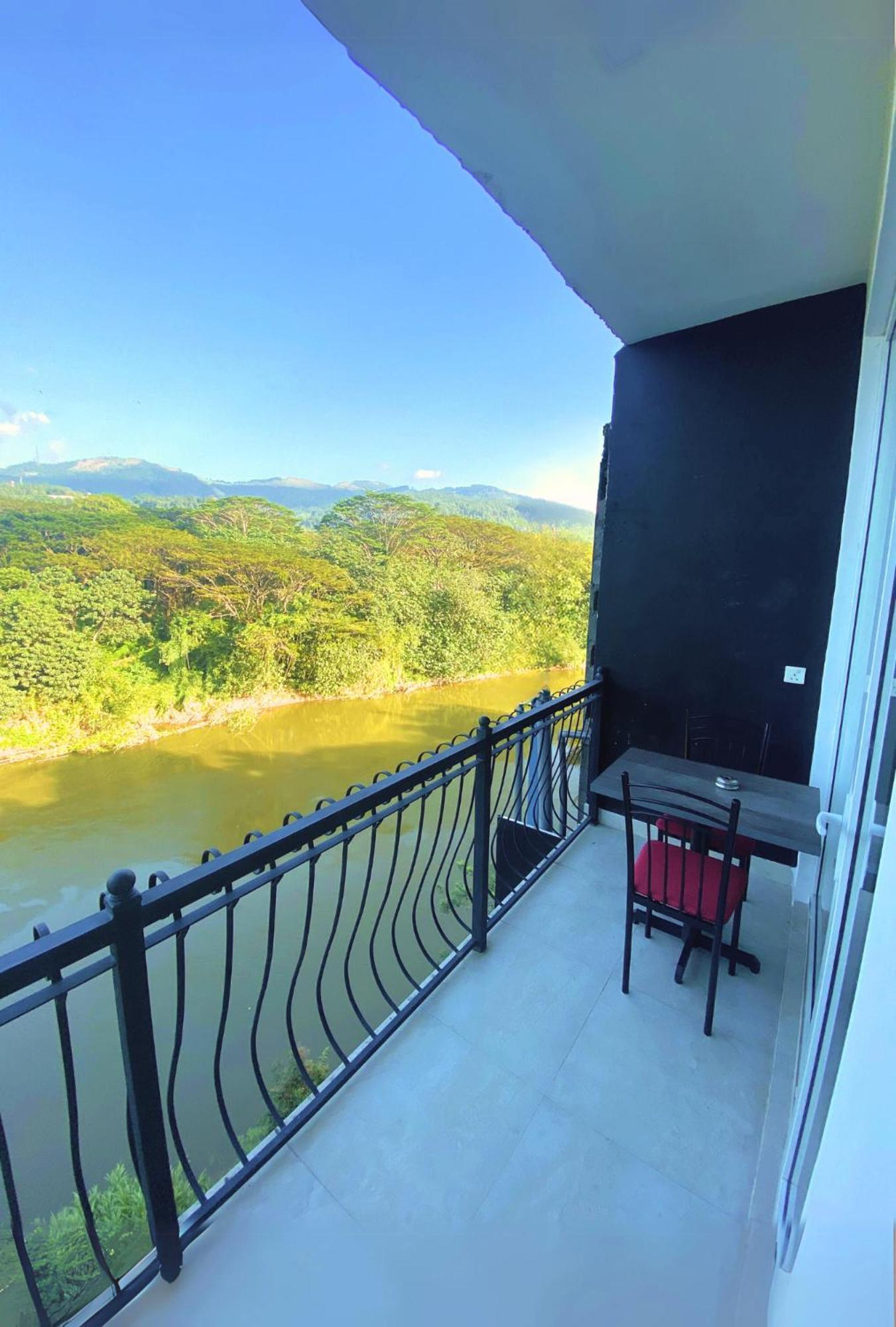 Homestay Hanthana Mount View