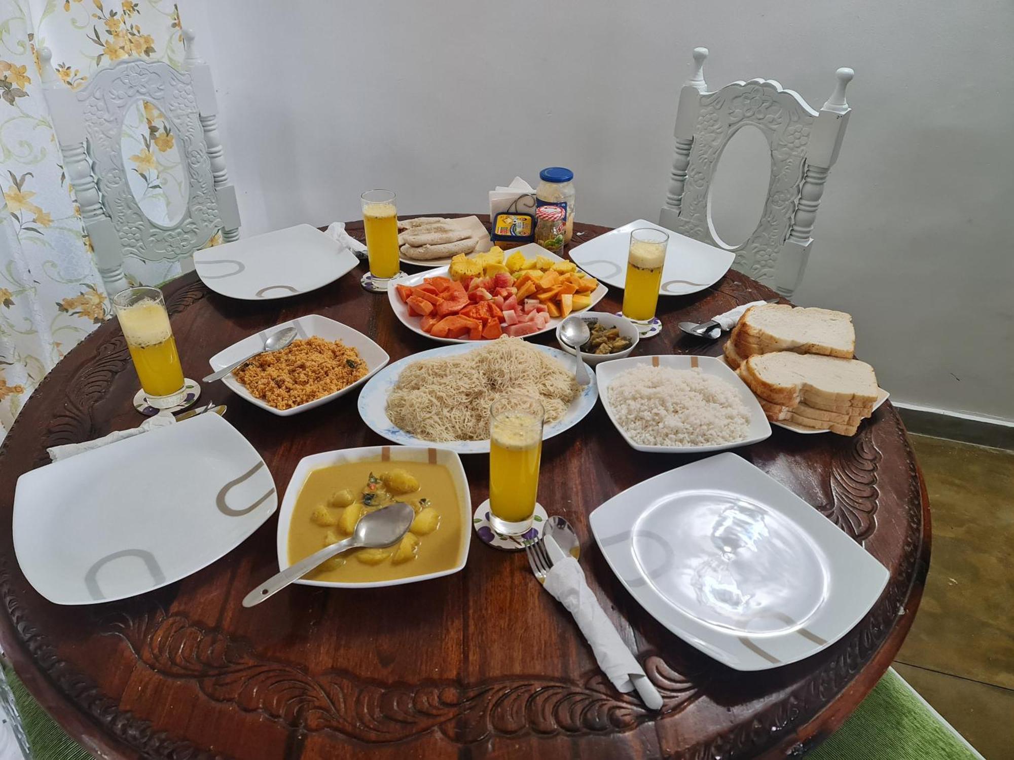 Hello Homestay *