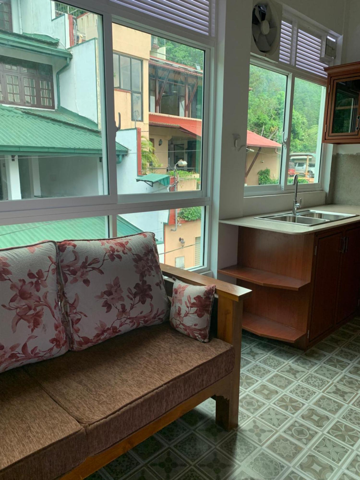 Bed & Breakfast Roof 2 Bed Luxury Kandy
