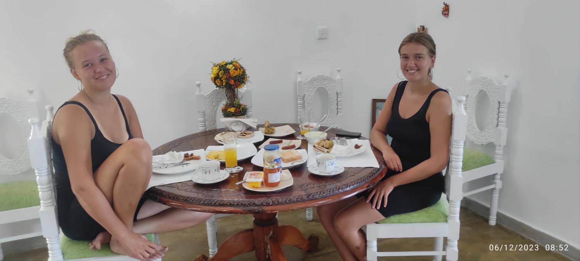 Homestay Hello