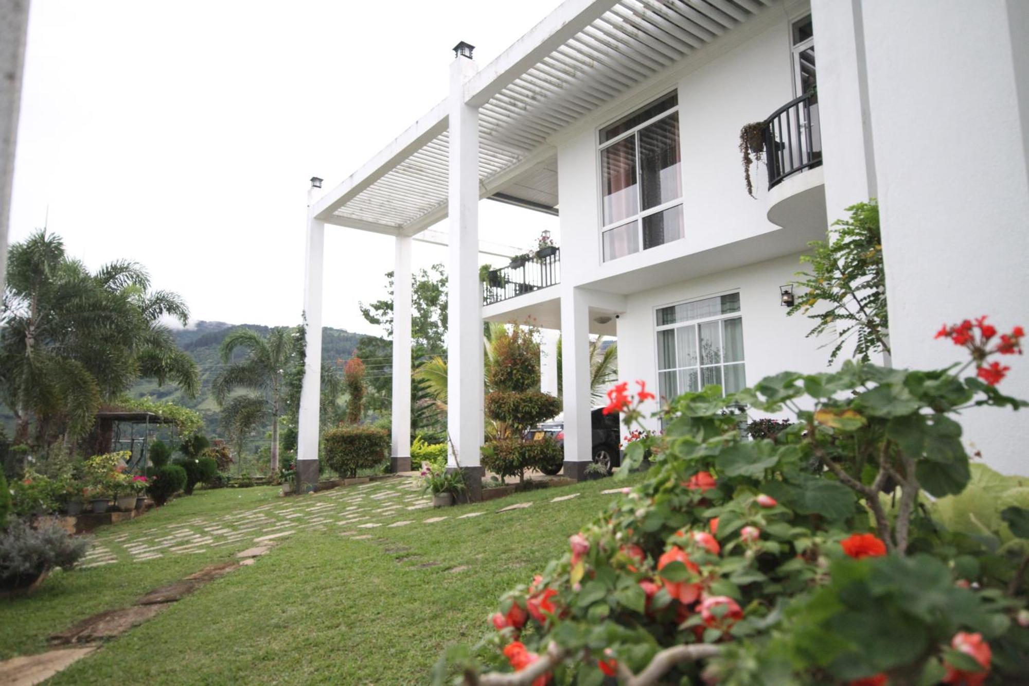 Homestay The Grove