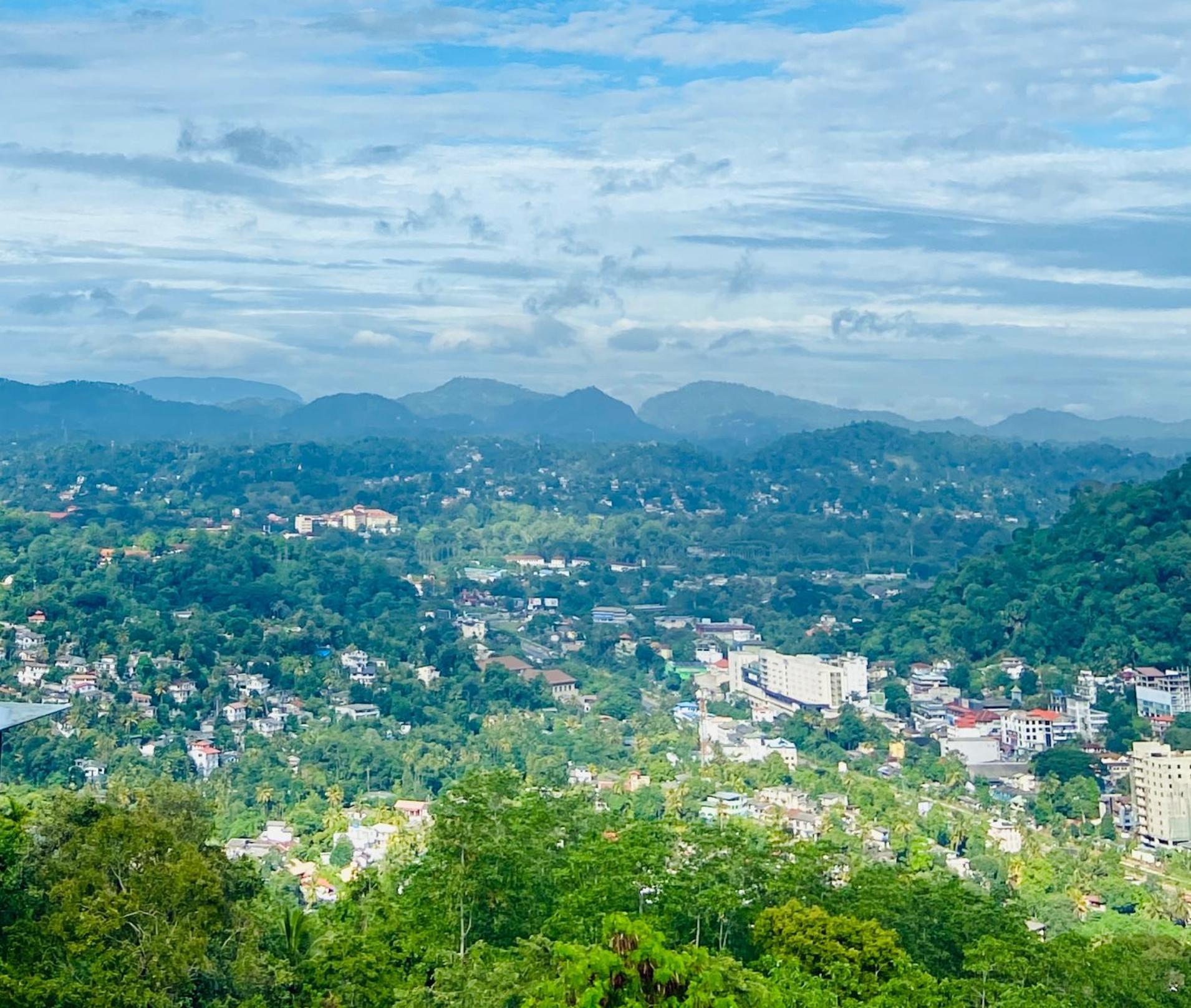 Hotel Kandyan View 