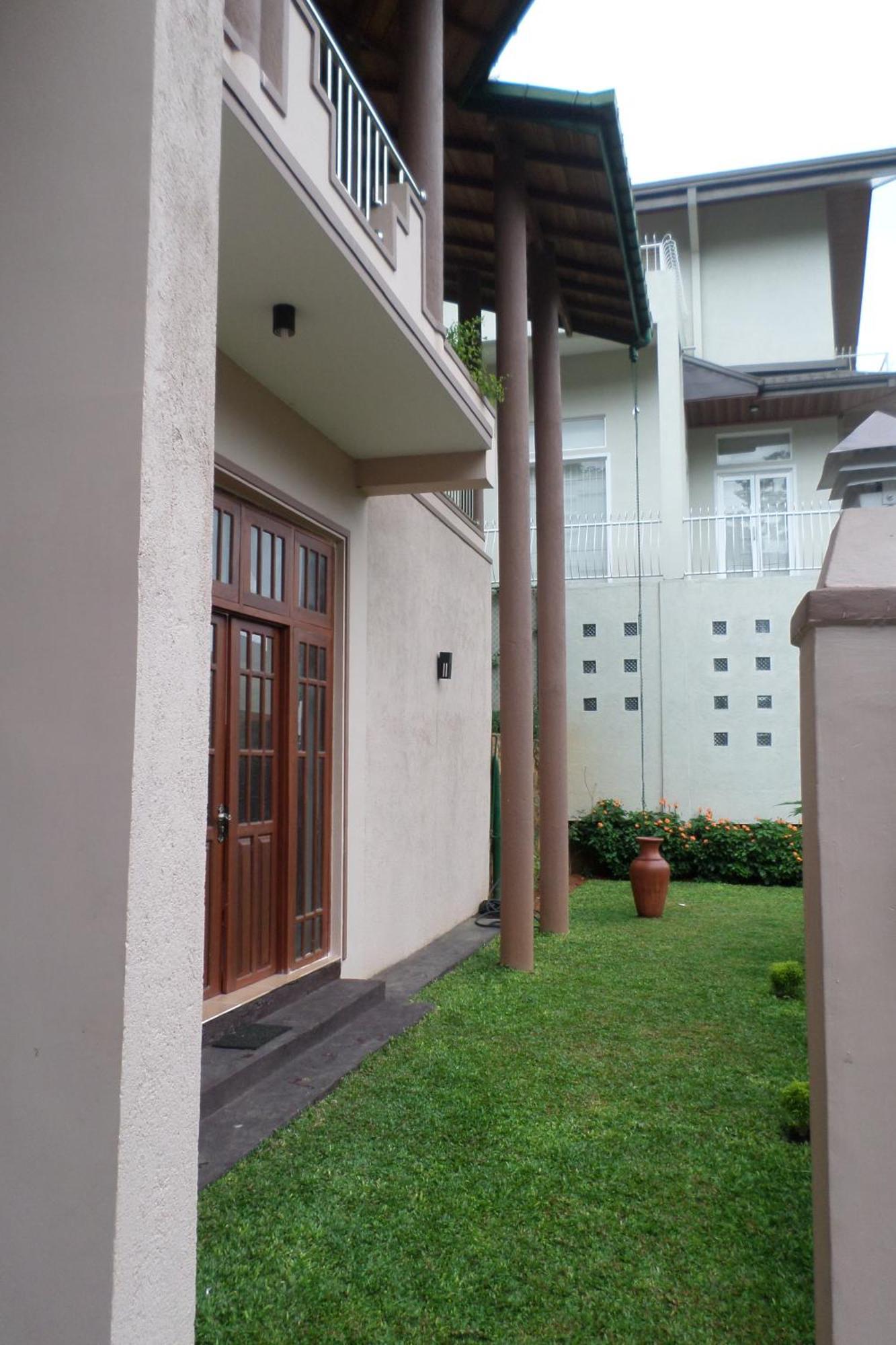 Paradise Hanthana Homestay *