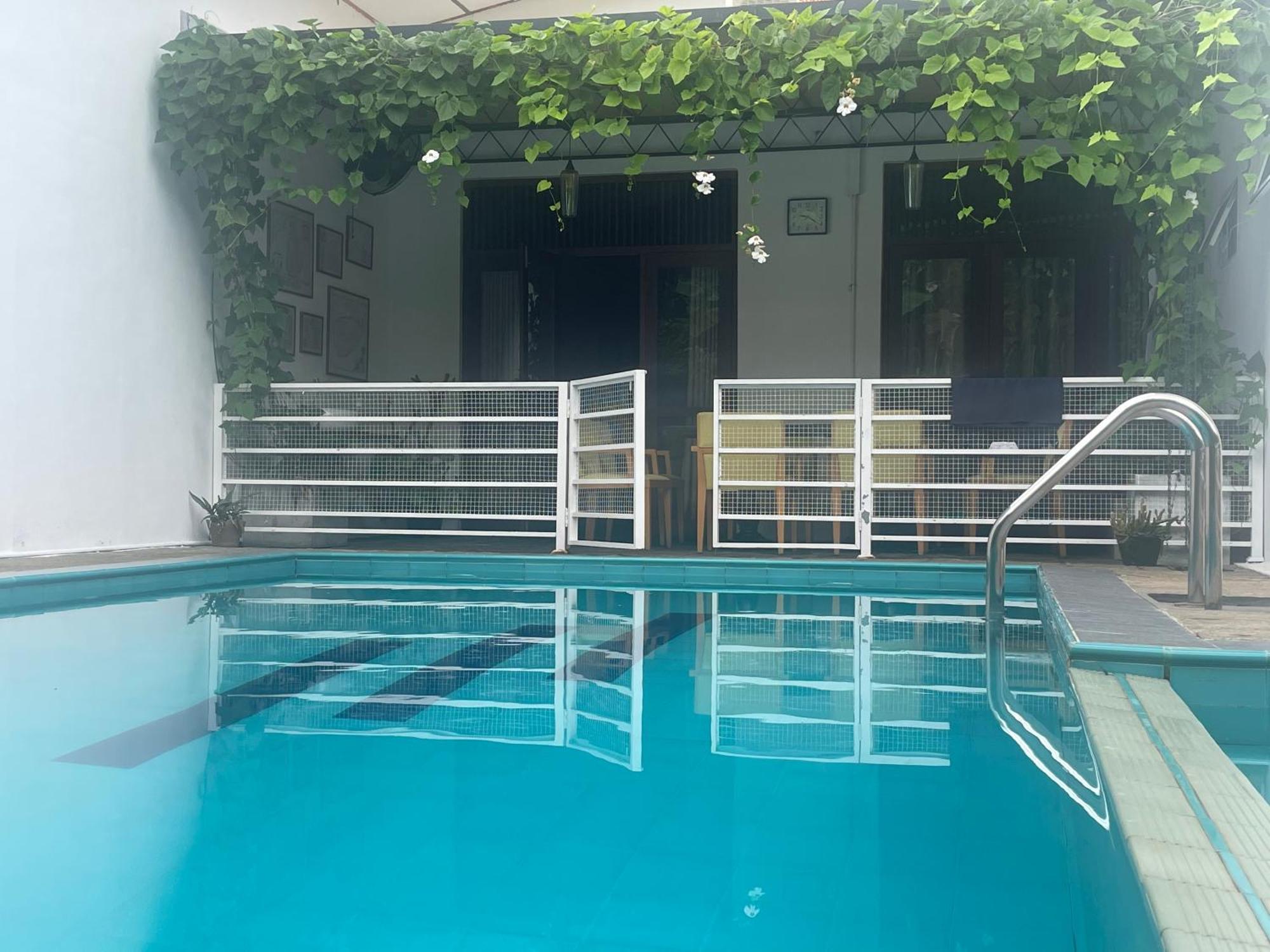 Surveyor's Villa