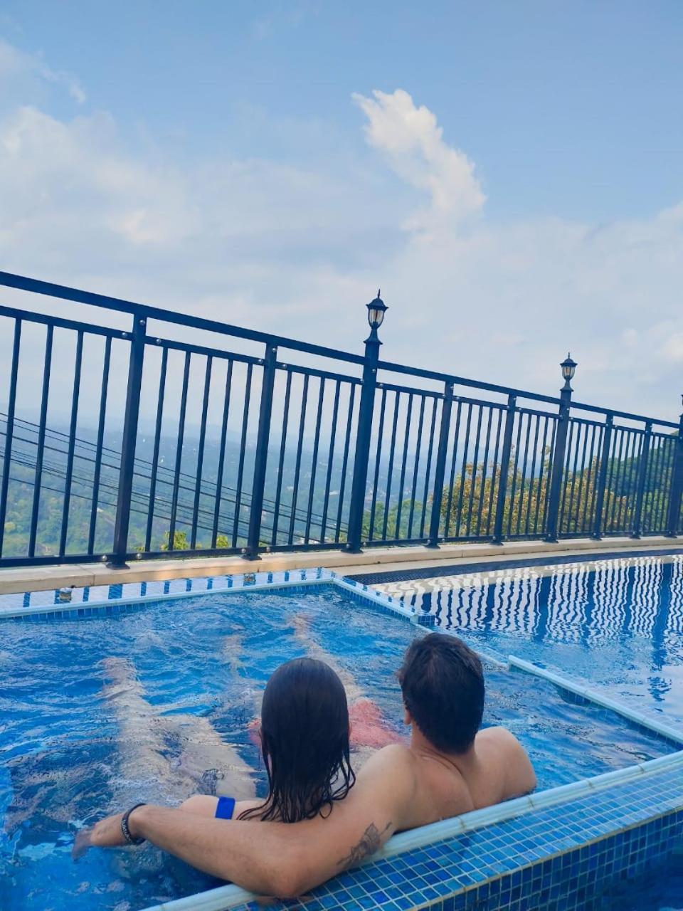Sky Gate Hotel Kandy