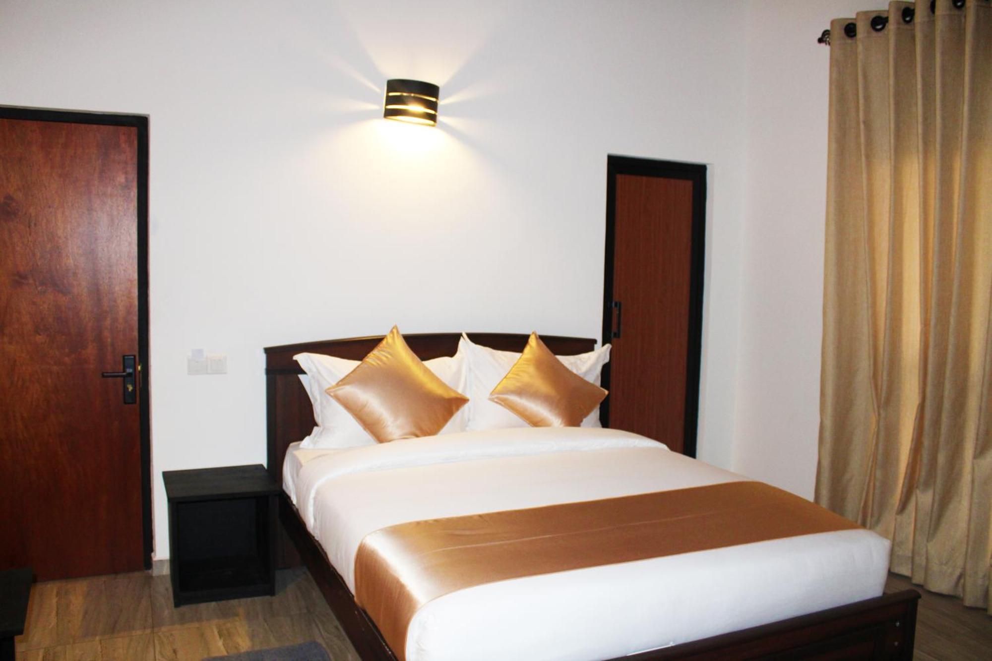 Hotel Sky Gate