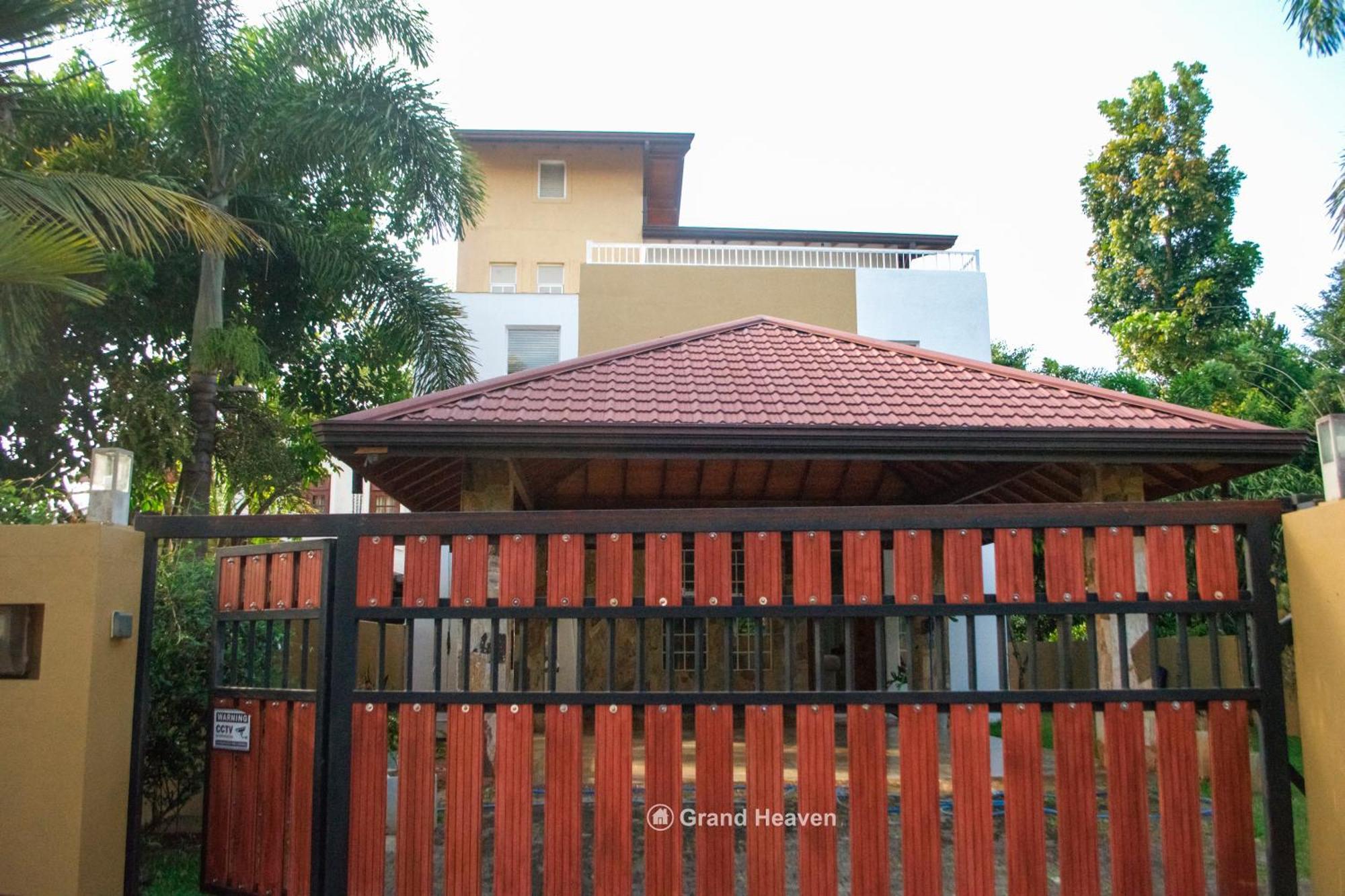 Bed & Breakfast Grand Haven Luxury Kandy