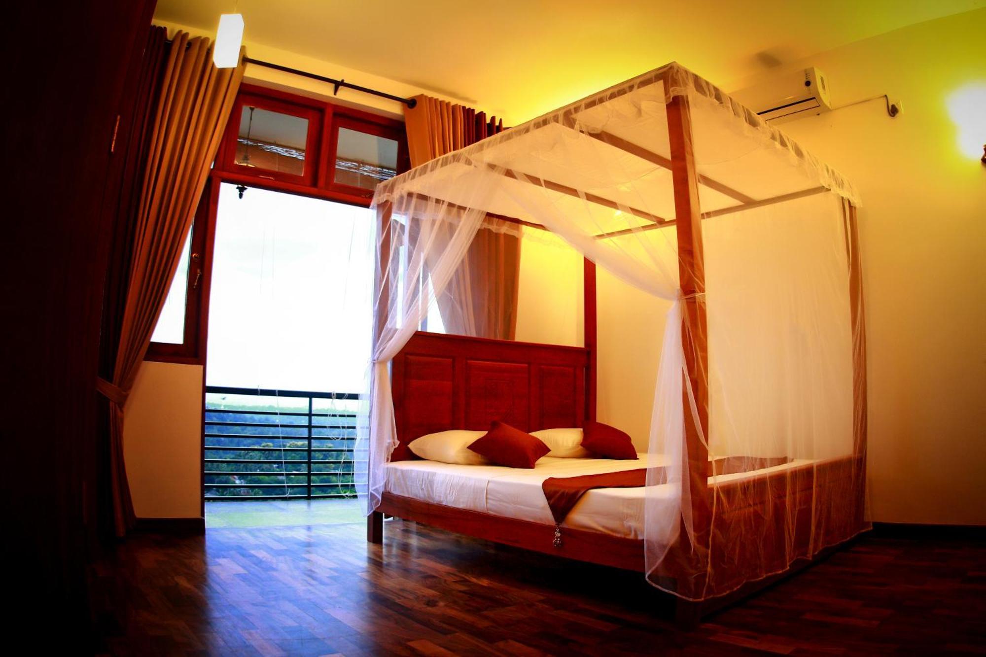 Cirute' Talwatte, Kandy
