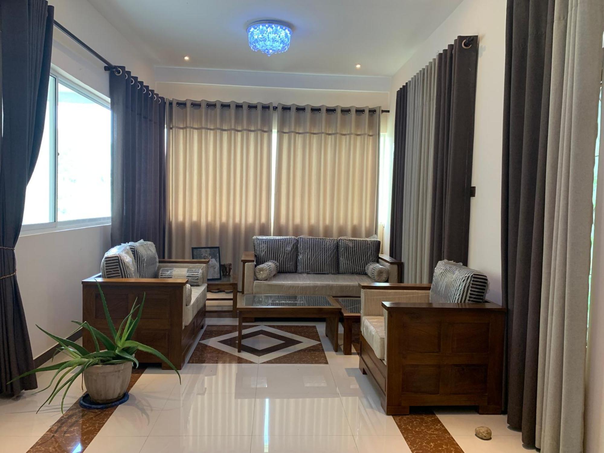 Roof 2 Bed Luxury * Kandy
