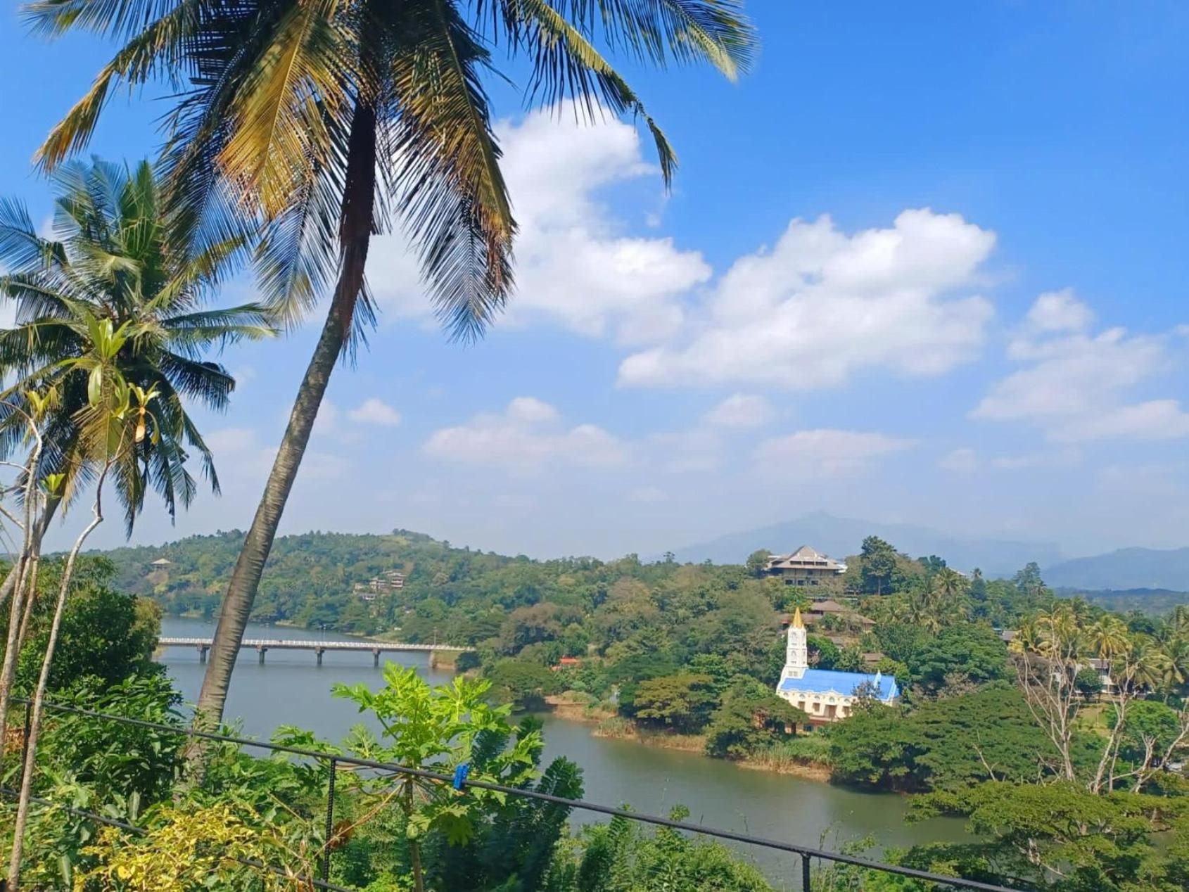 The Traveller Lodge Kandy