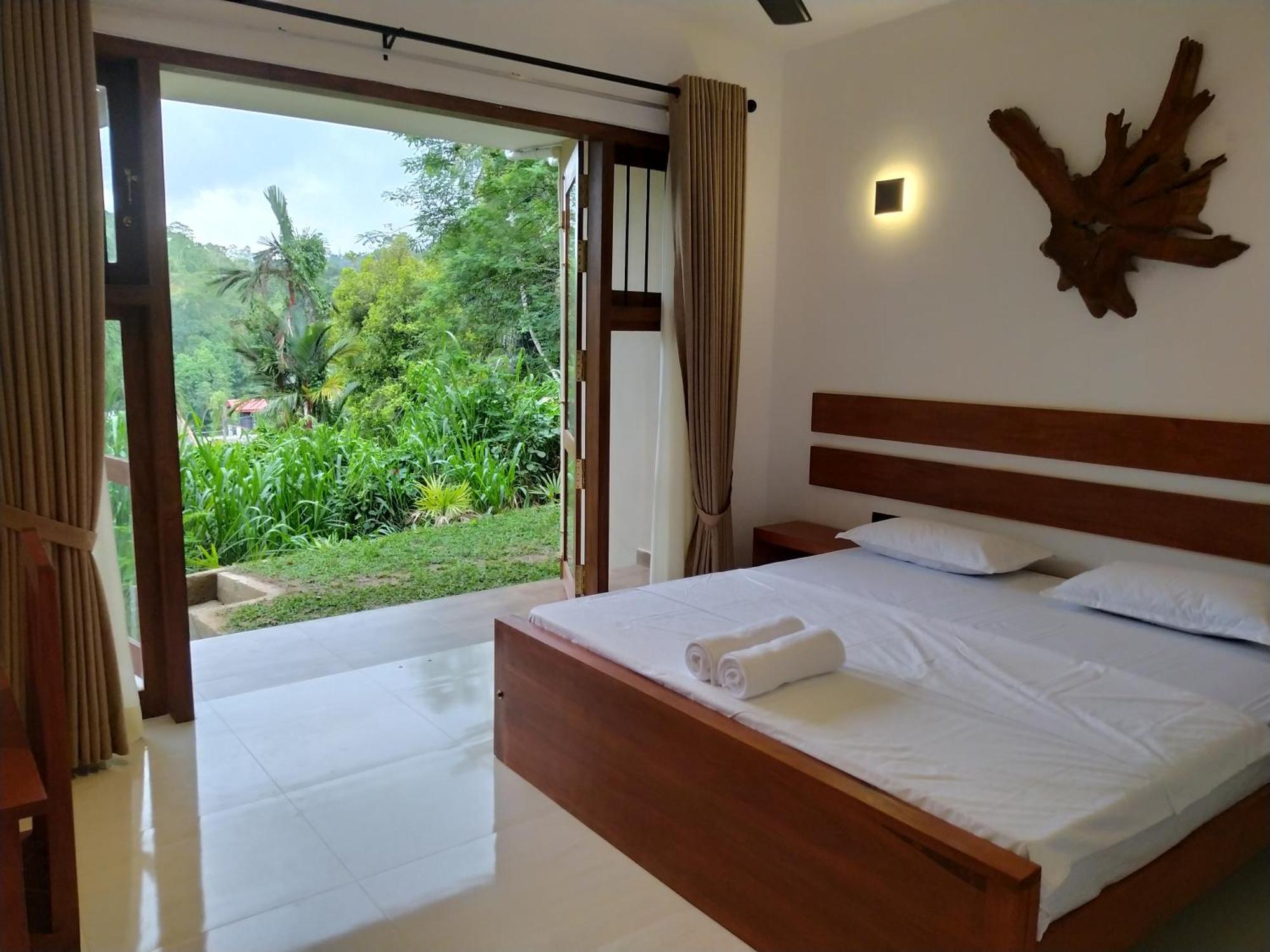 Lotus Inn Kandy