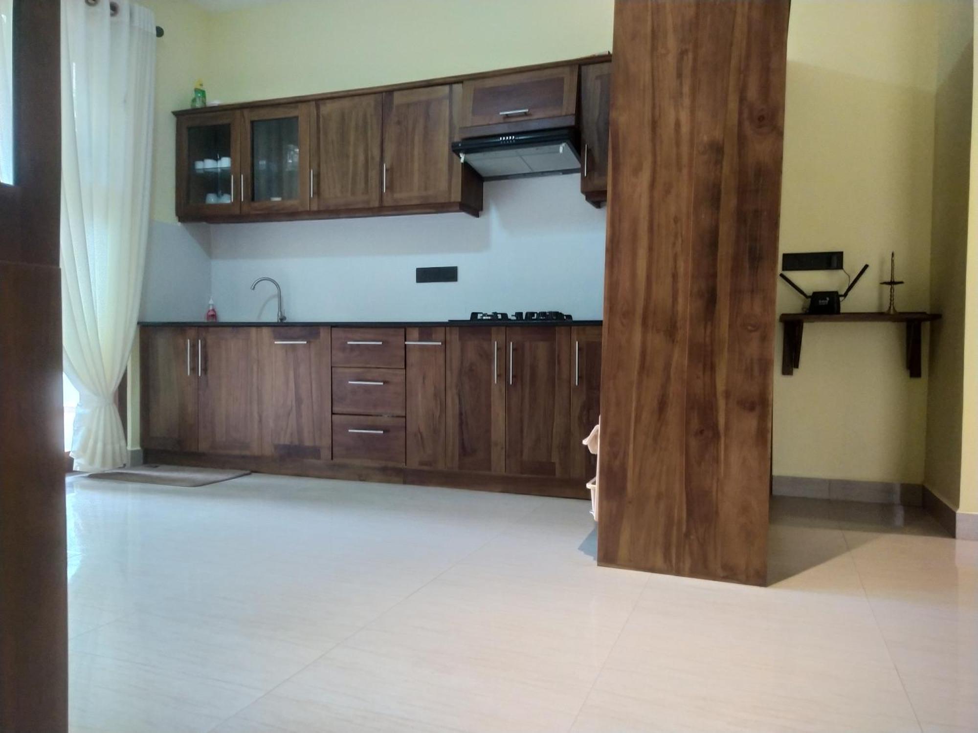 Lotus Inn Kandy