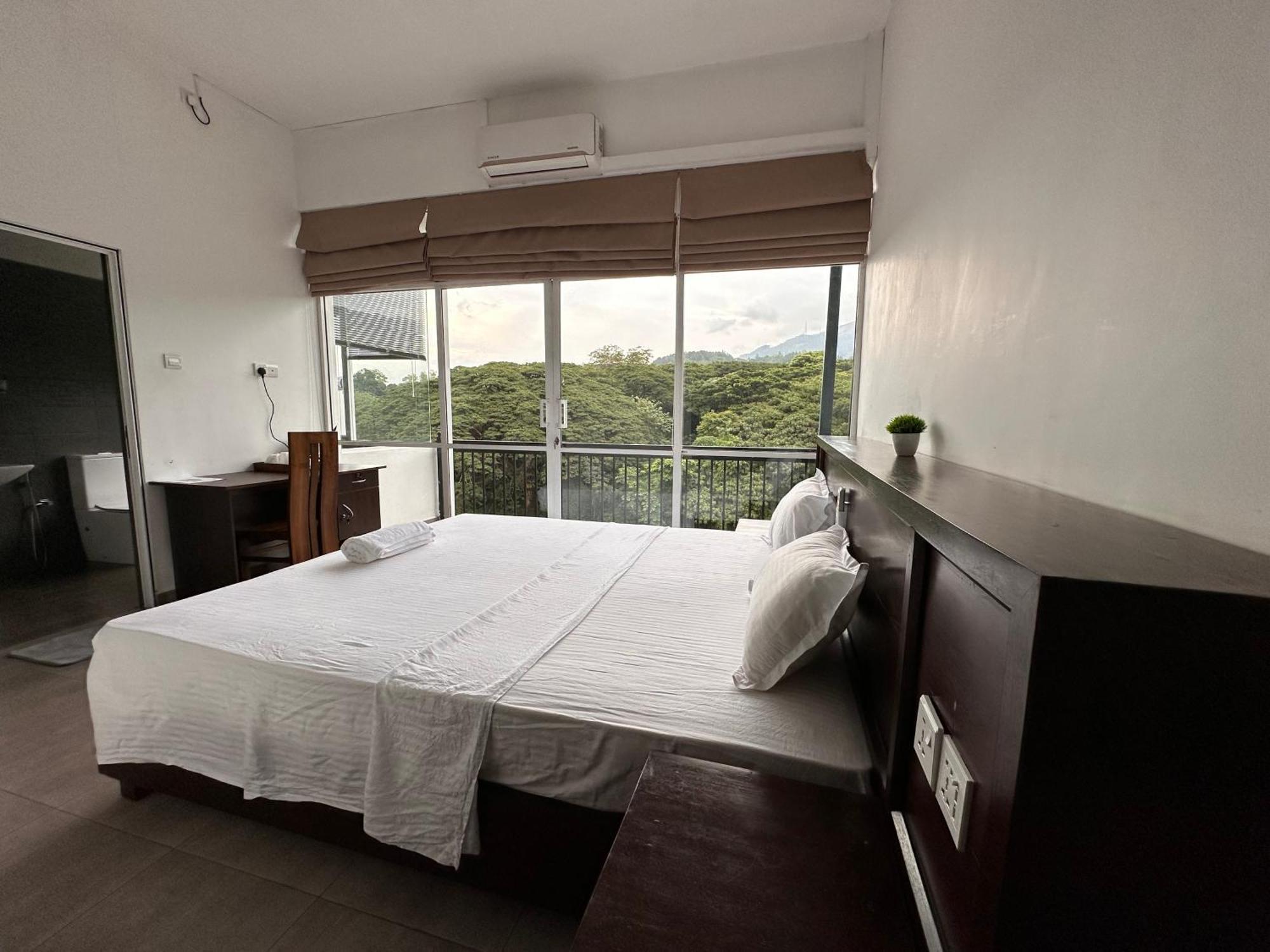 Varsity Guest house *