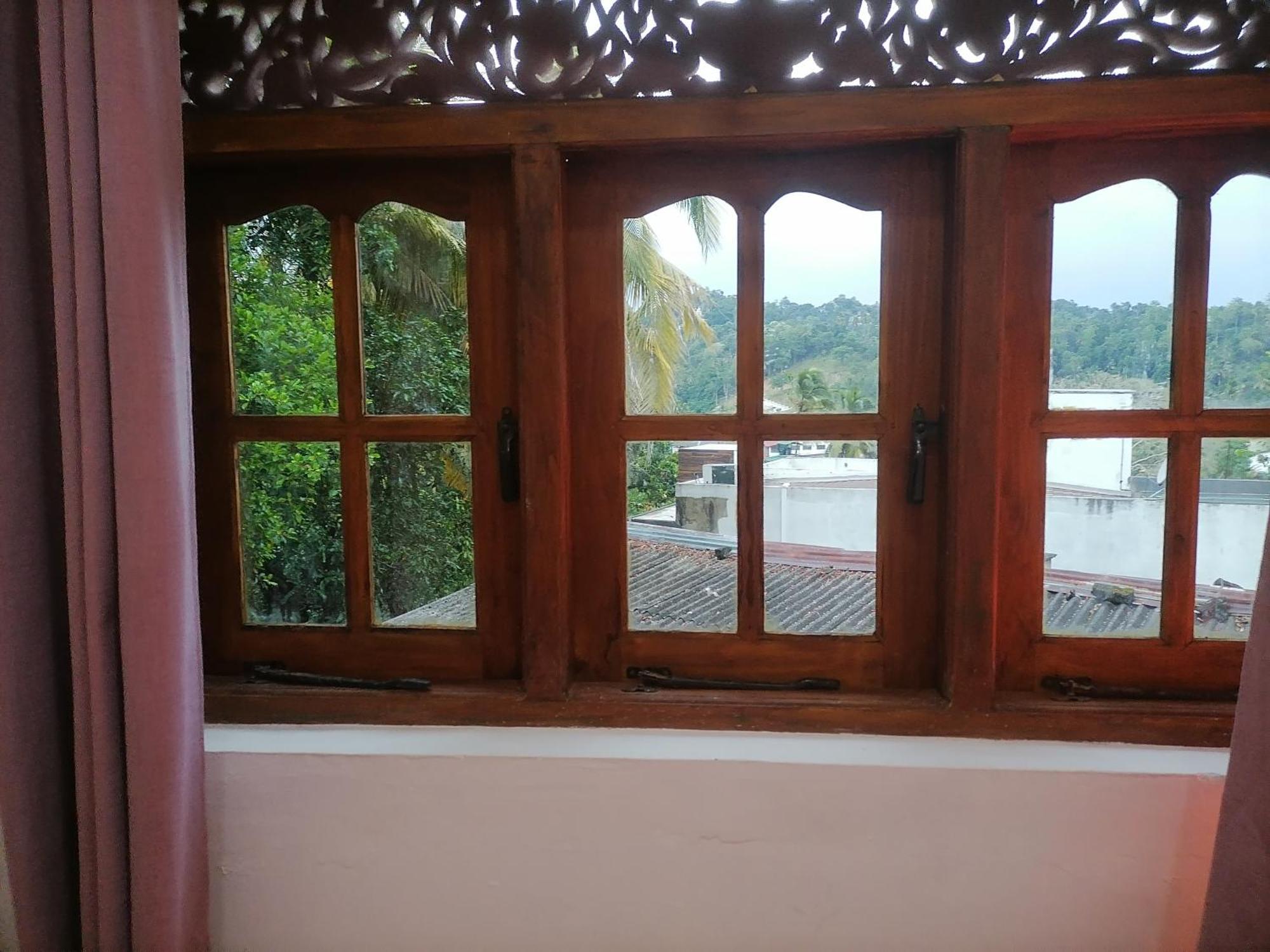 The Kingston Court Villa