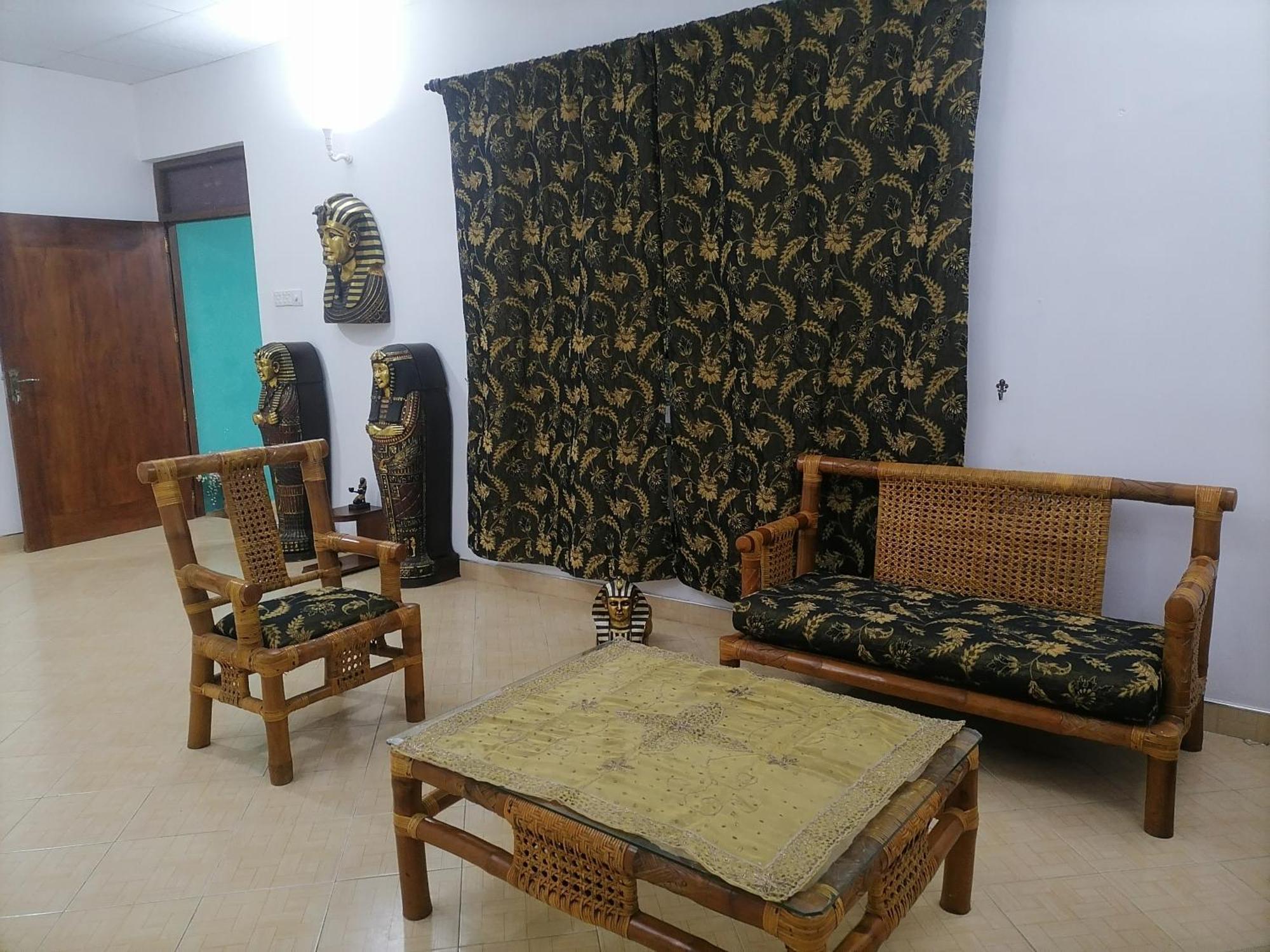 Villa The Kingston Court *