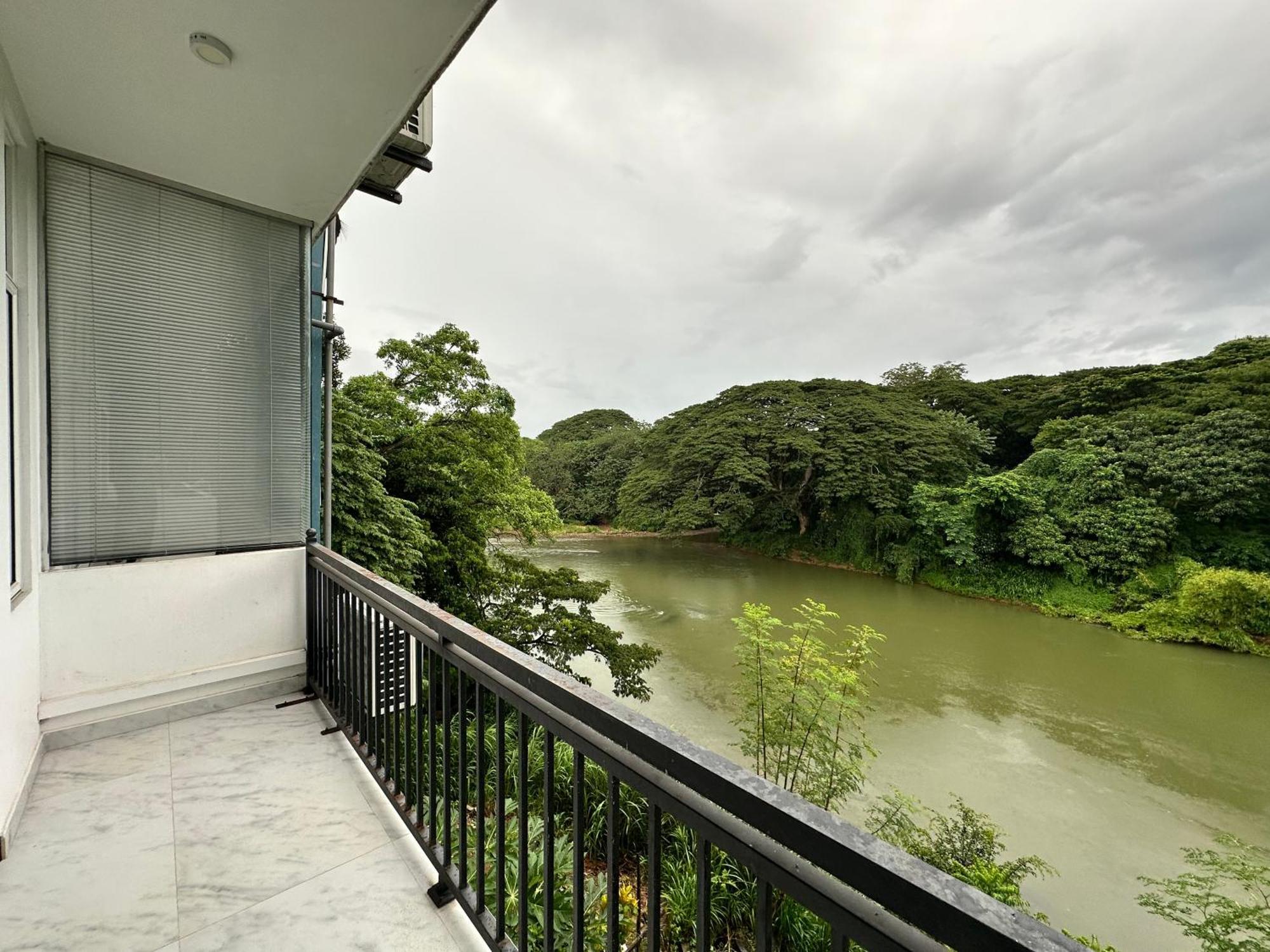 Guest house Varsity