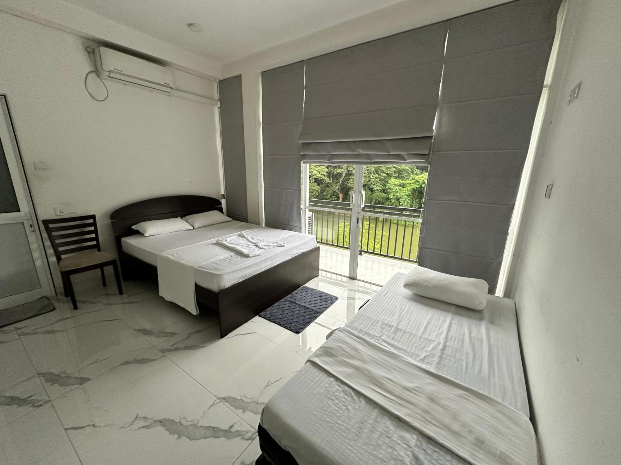 Guest house Varsity
