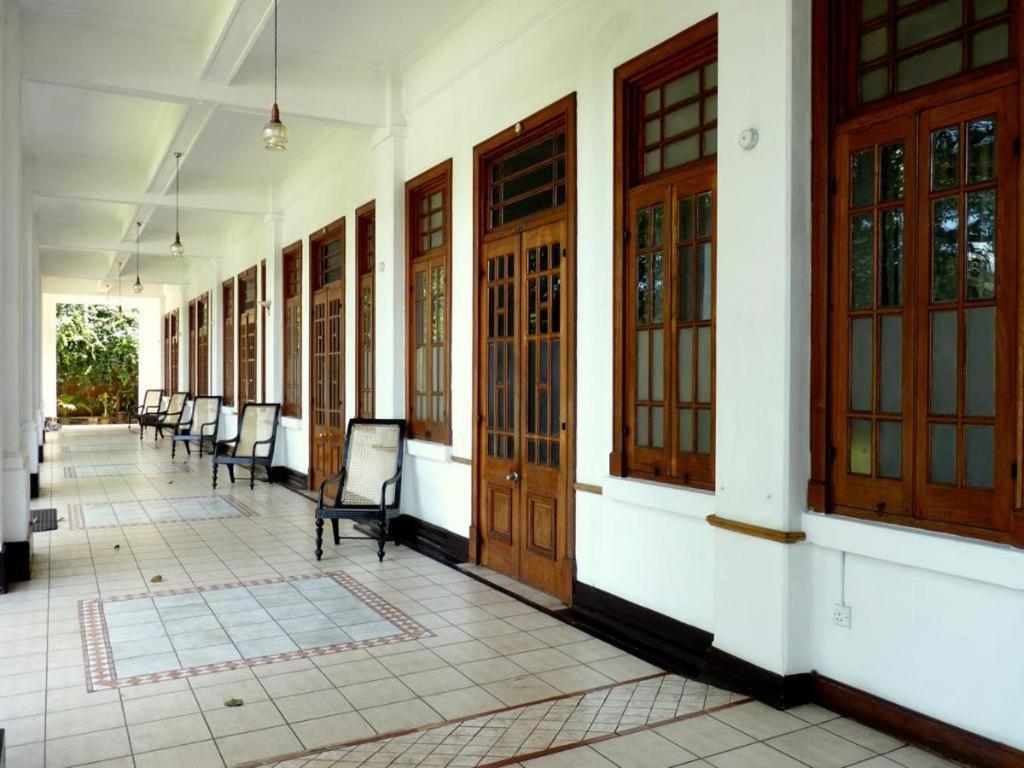 Suisse Kandy