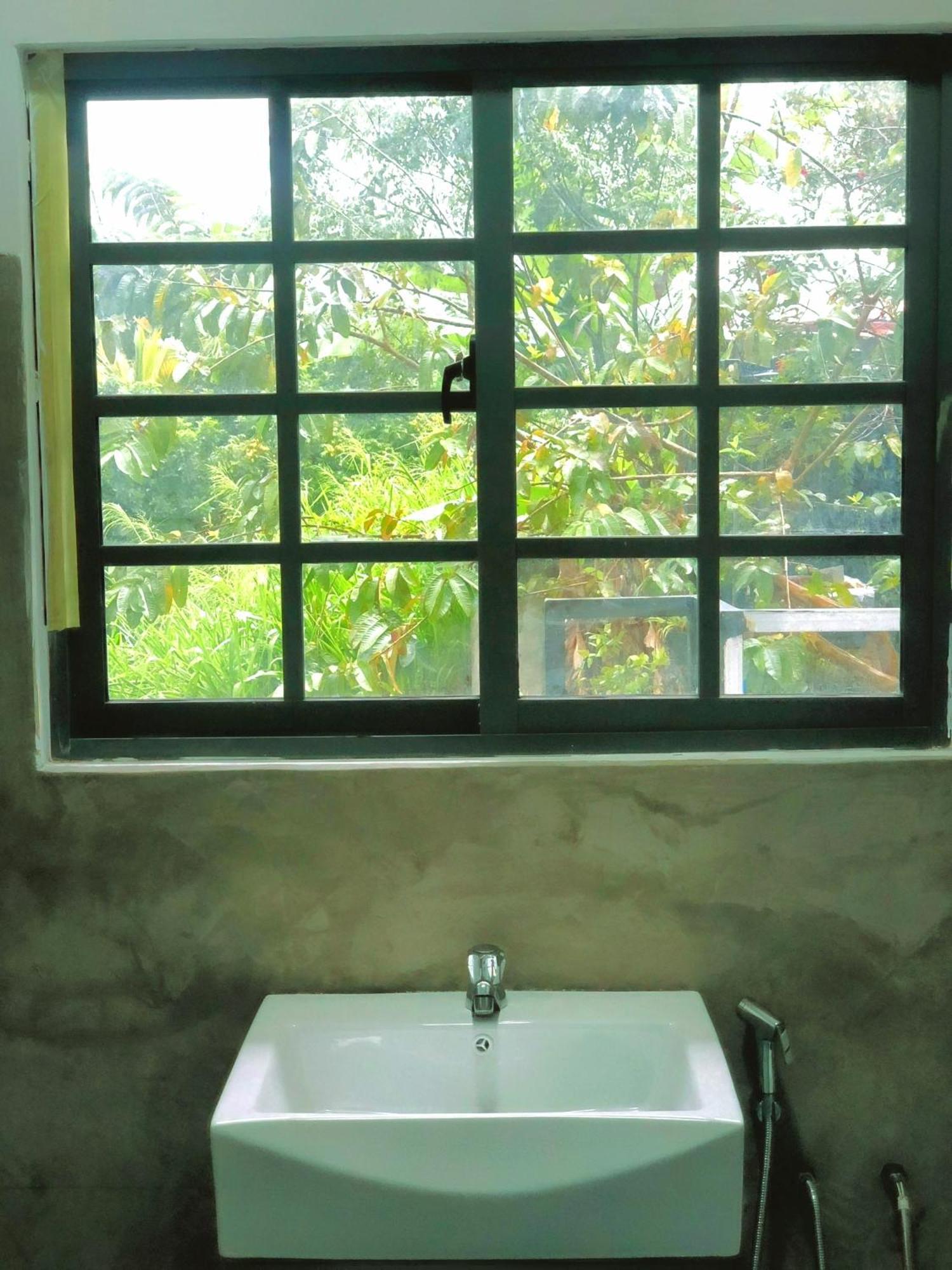 Hostel Barefoot Kandy