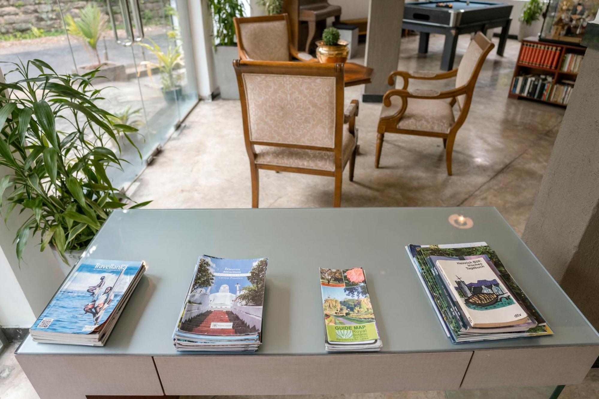 Rivora Gallery Hotel 3*