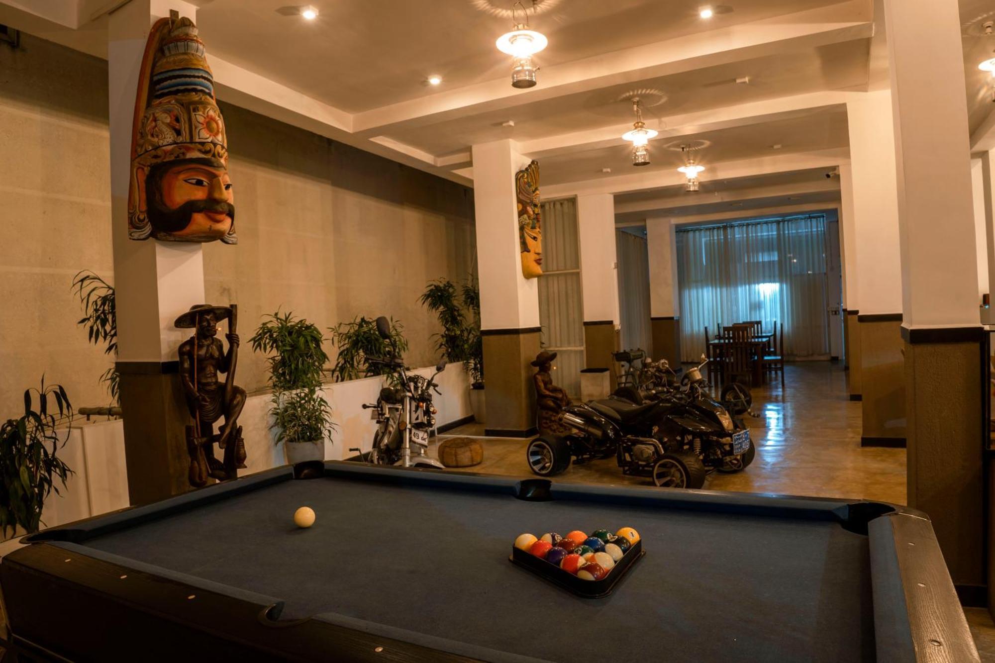 Rivora Gallery Hotel 3*