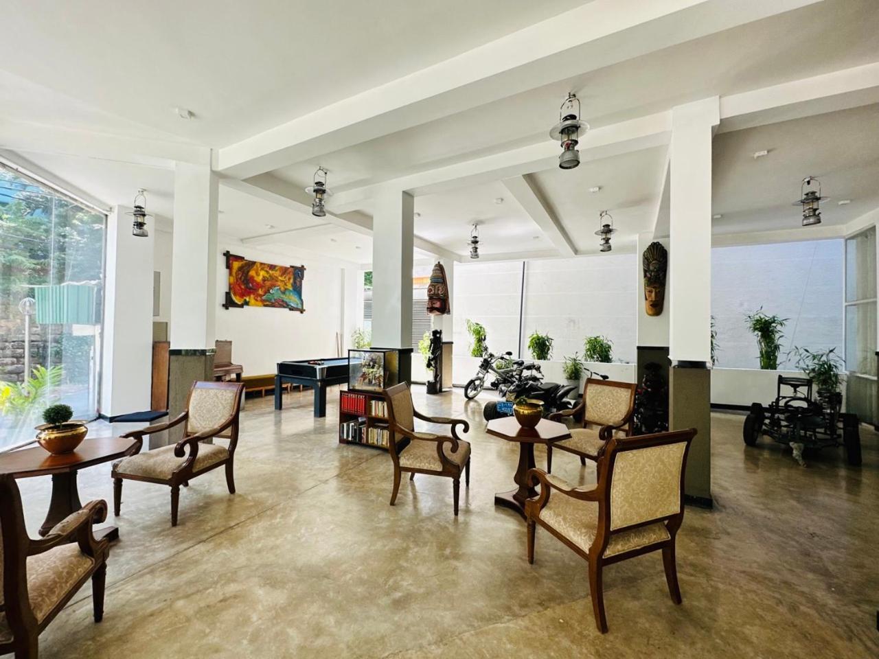 Rivora Gallery Hotel Kandy