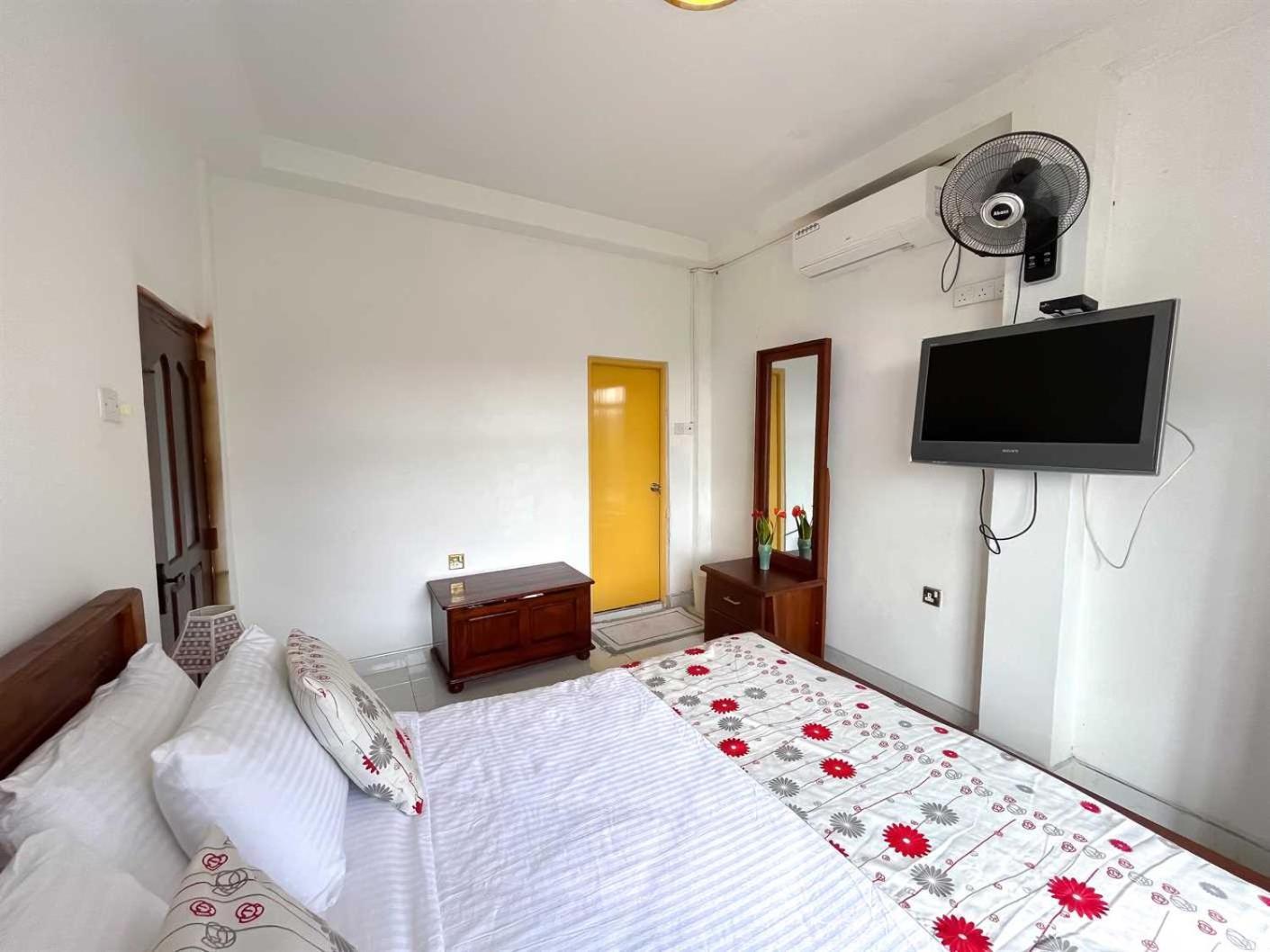 Voyage Homestay *