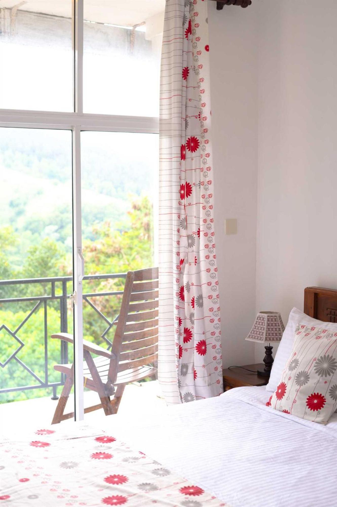 Voyage Homestay *