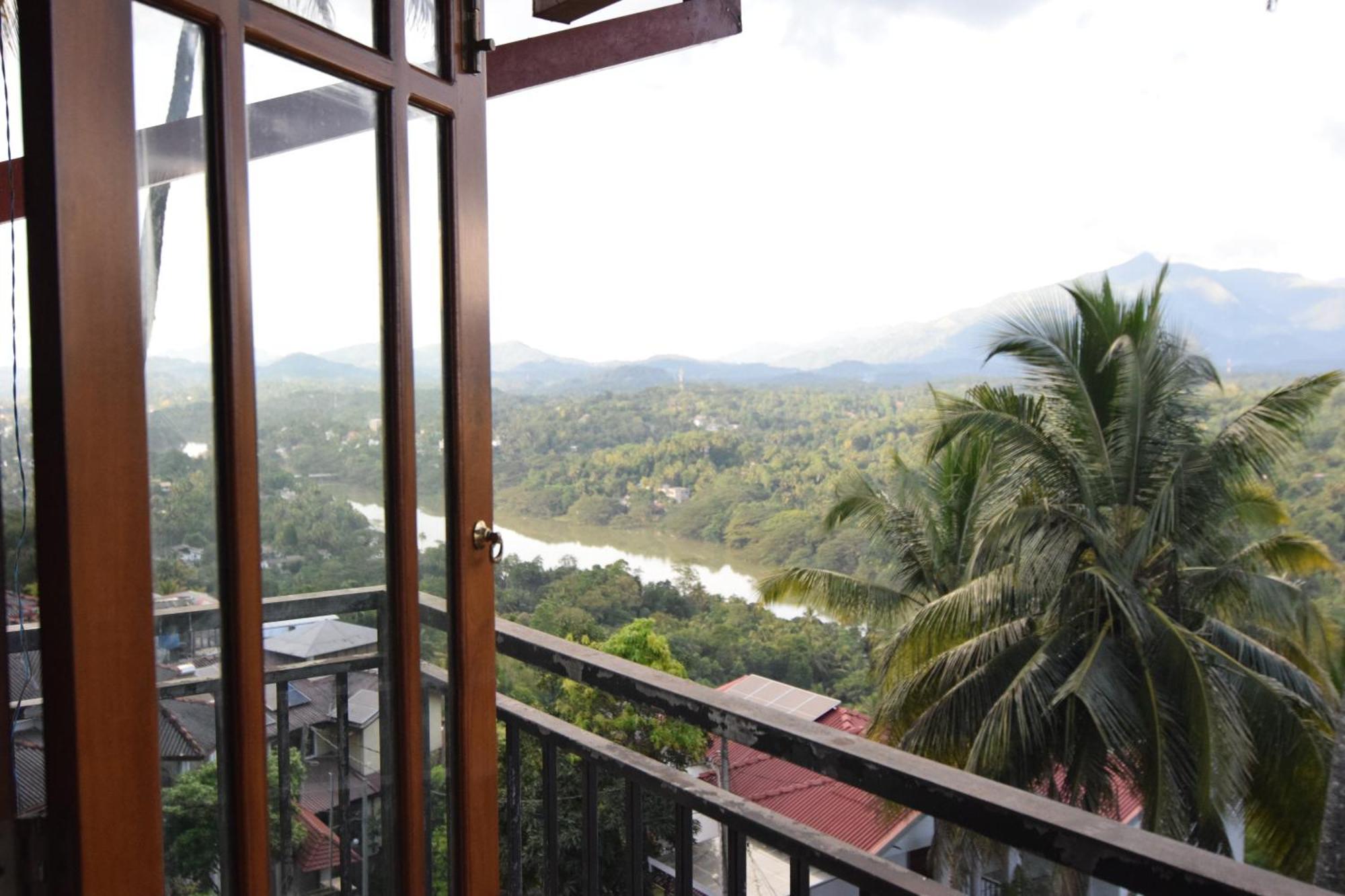 Serenity Hill Oasis Inn Kandy