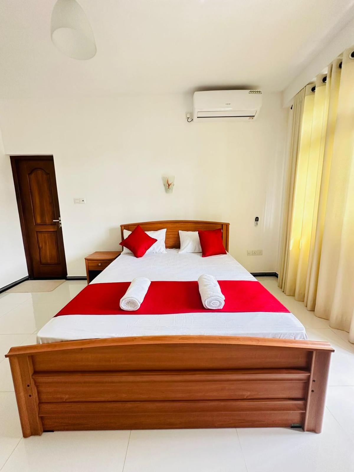 Bed & Breakfast Lakeside Escape Kandy