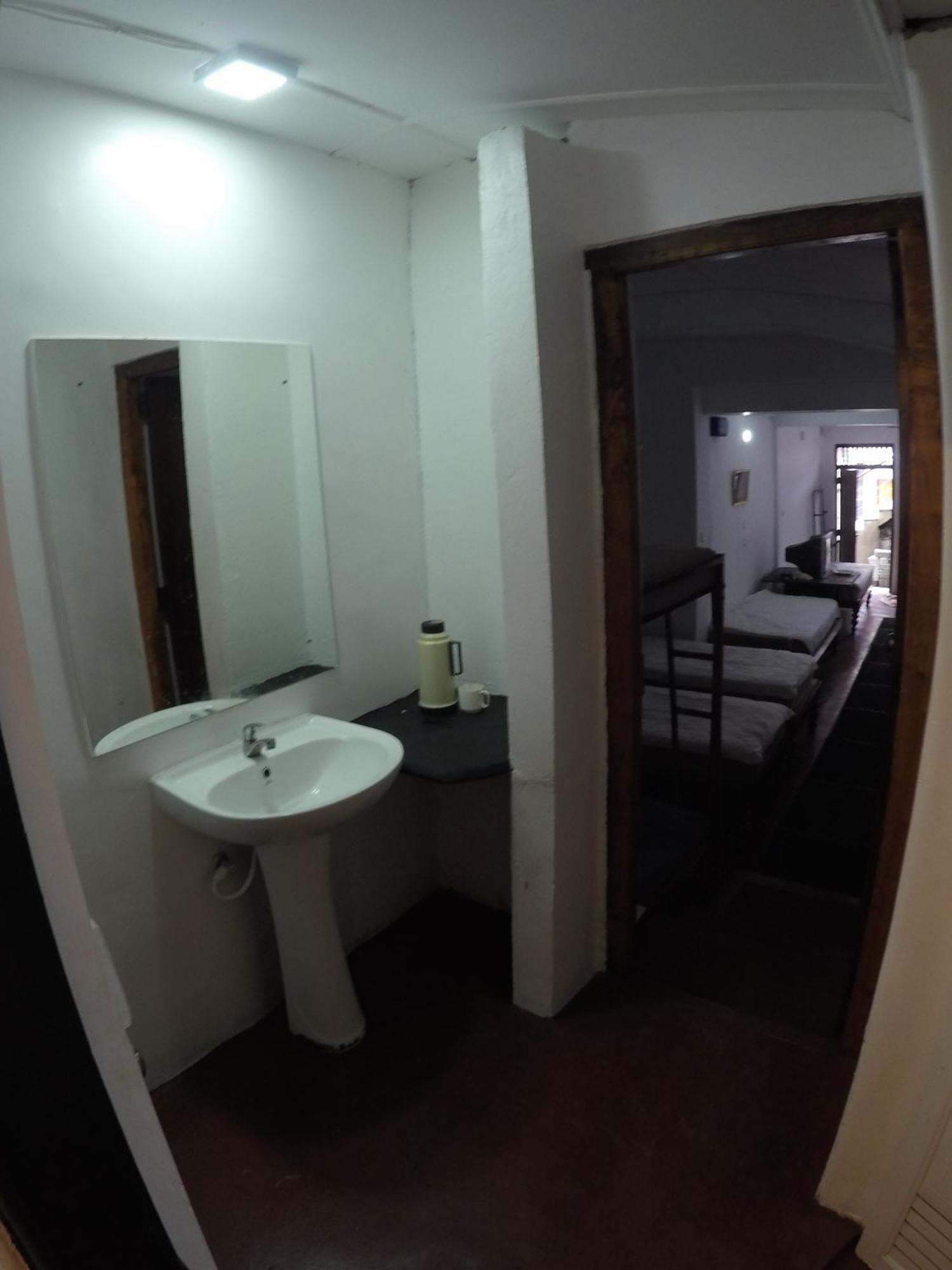 Hotel Sizzlers Hub Kandy