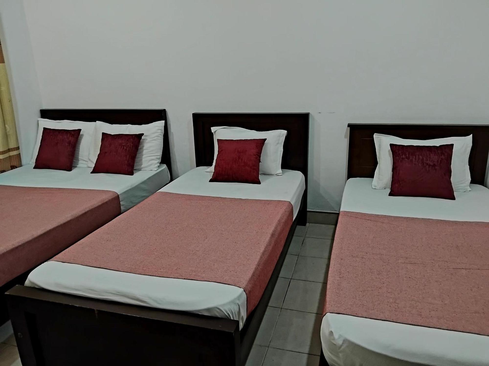 Homestay Paradise Hanthana *